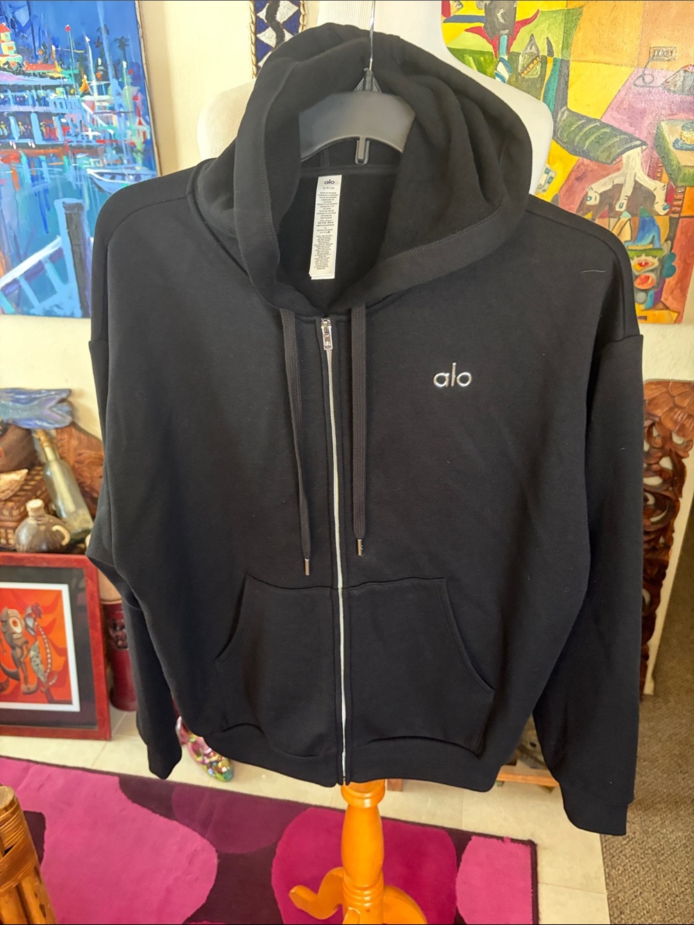 ALO Yoga woman’s Black Full-Zip Hoodie Sweatshirt